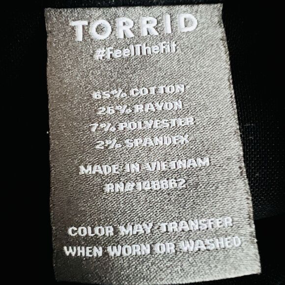 Torrid Black Ripped Torn Stretchy Bomb Shell Skinny Jeans - Plus Size 18R - Picture 9 of 9